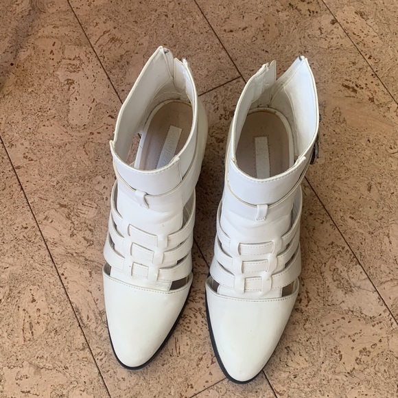 White Heeled Boot - Picture 3 of 5